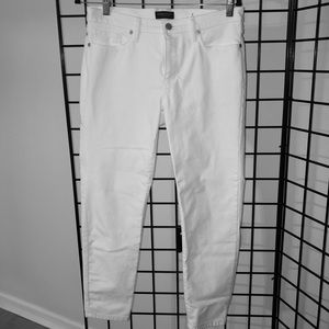 Banana Republic Women’s White Skinny Jeans